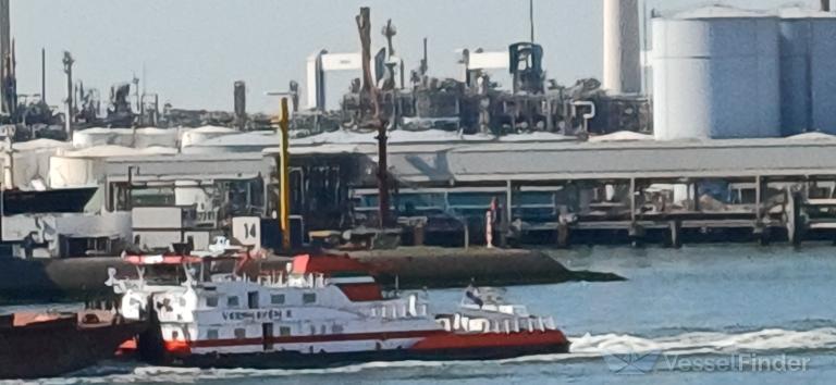 VEERHAVEN X