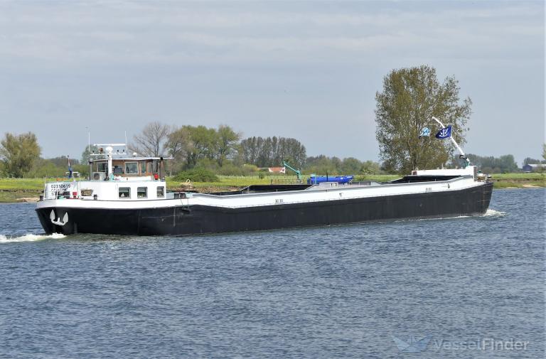ship photo