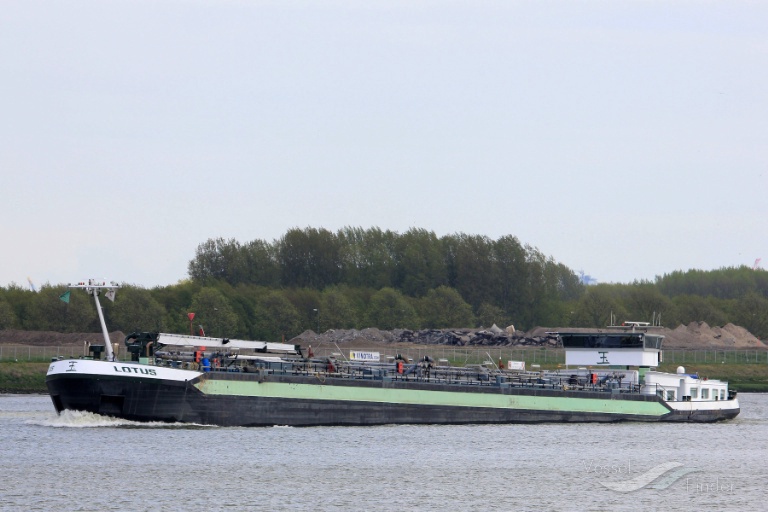 Ns lotus танкер