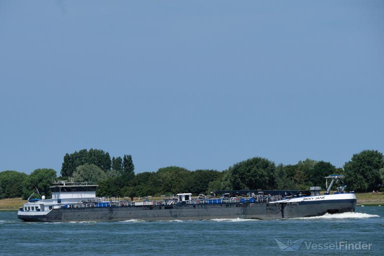 ship photo