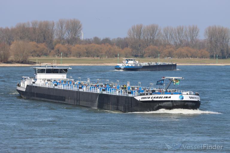 ship photo