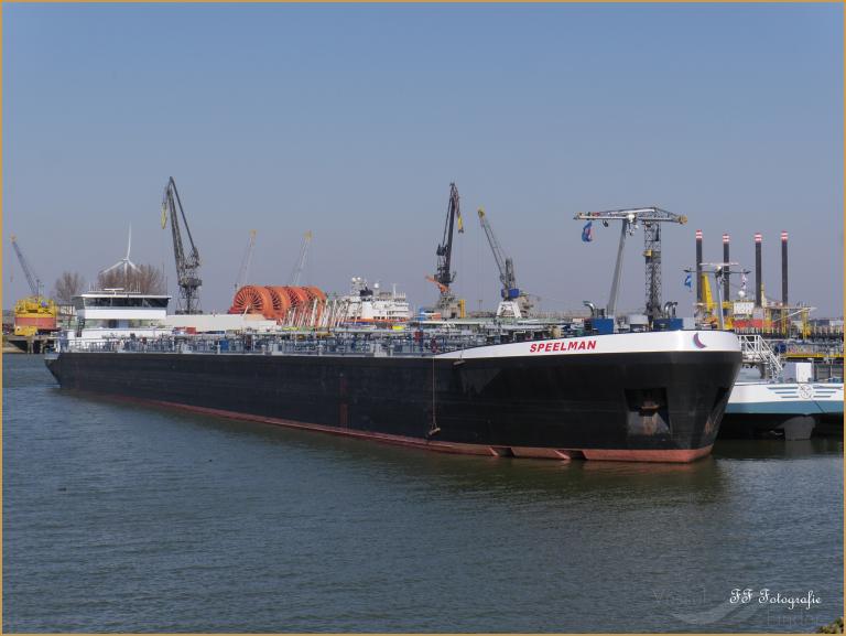 ship photo