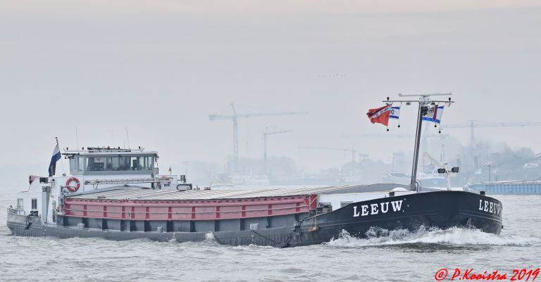 LHERMIONE photo
