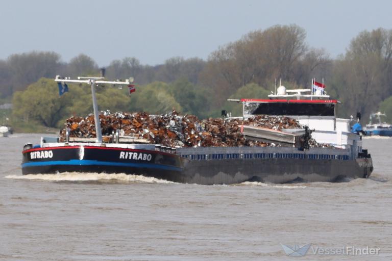 ship photo