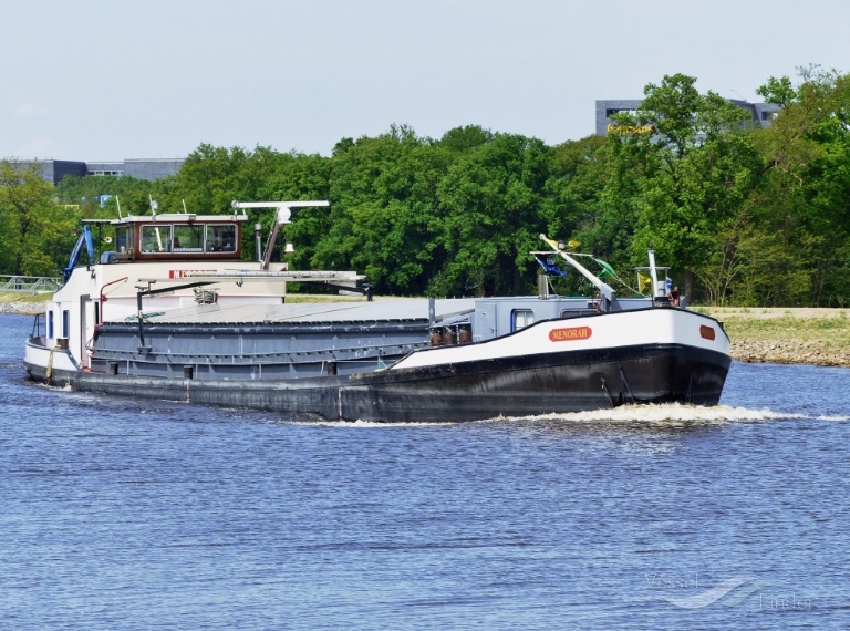 NOVA, Cargo ship - Details and current position - MMSI 244660909 ...