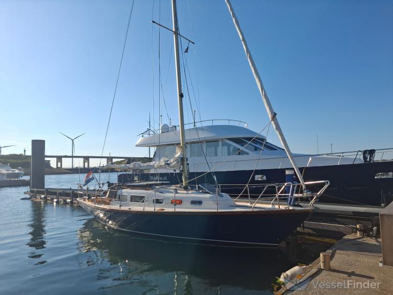 ship photo