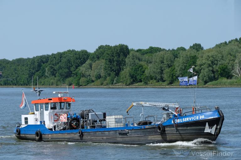 MOBIL SERVICE 39 photo