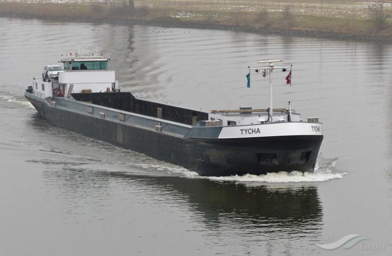ship photo