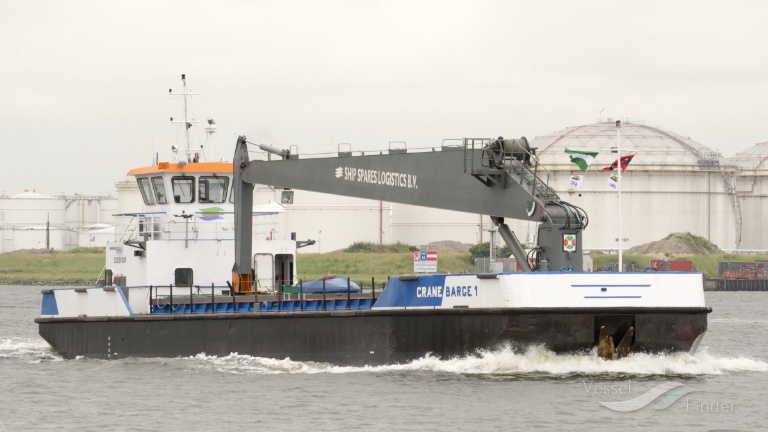 CRANE BARGE 1 photo