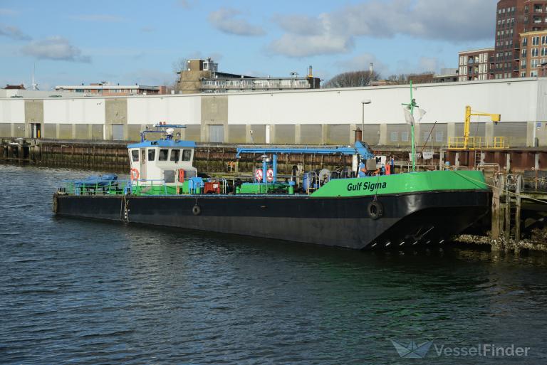 ship photo