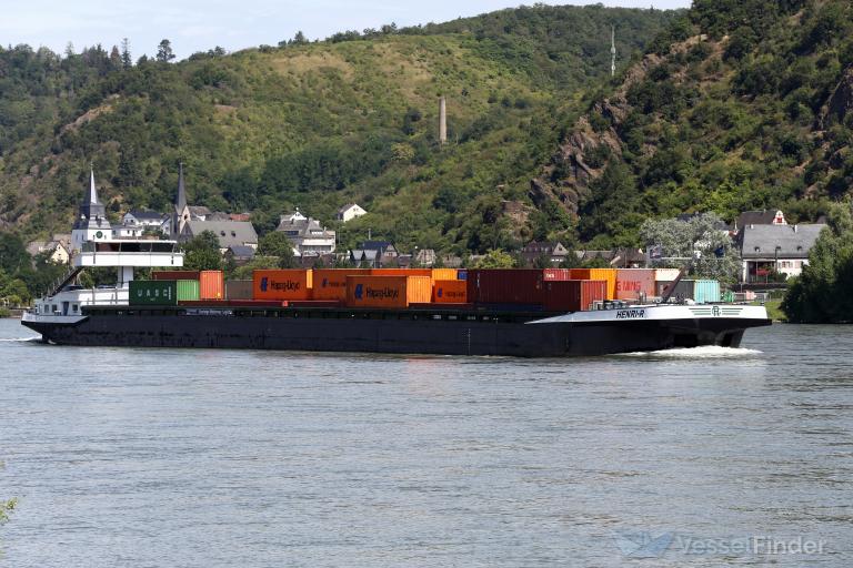 ship photo