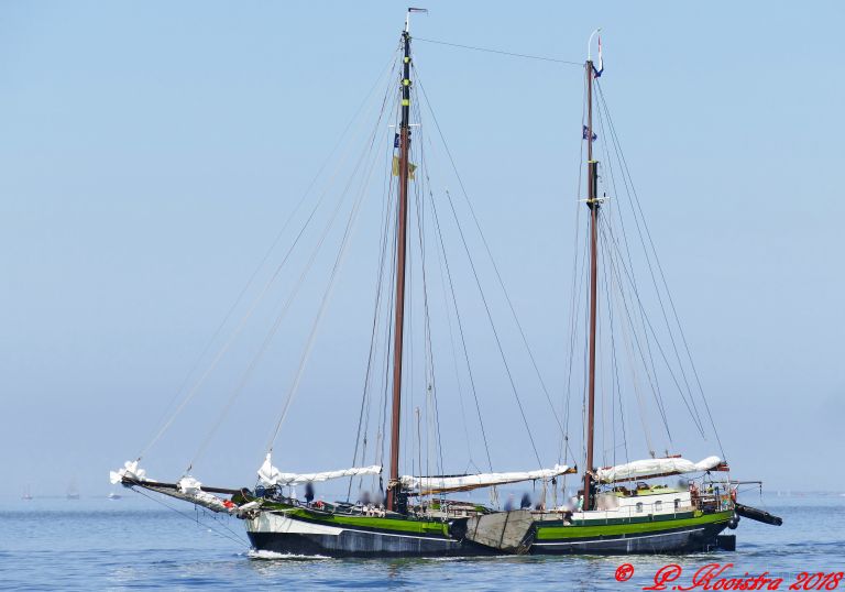 ship photo