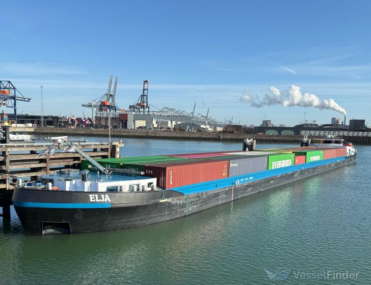 ship photo
