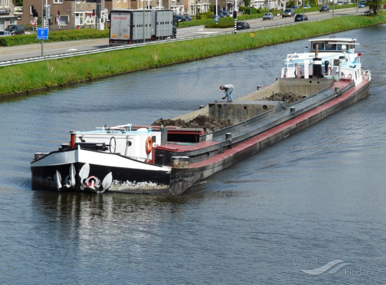 JACOBUS, Cargo ship Details and current position ENI 02305151, MMSI