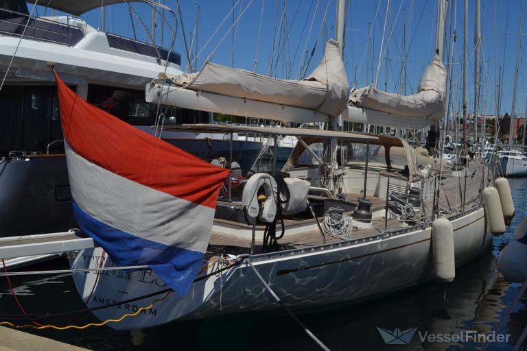 SY TEMPEST photo