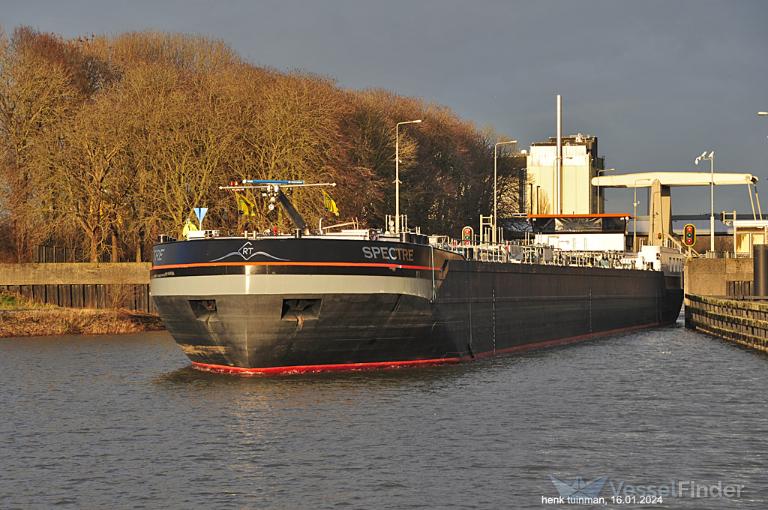ship photo