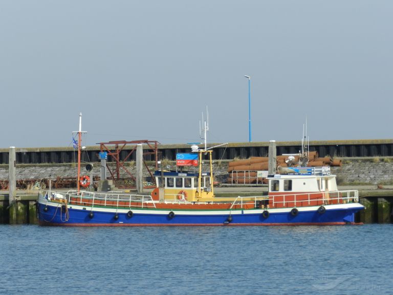 WUTA, Passenger ship - Details and current position - MMSI 244690418 ...
