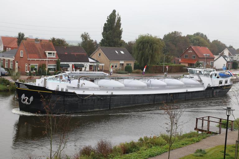 LEENDERT, Unknown - Details and current position - MMSI 244690750 ...