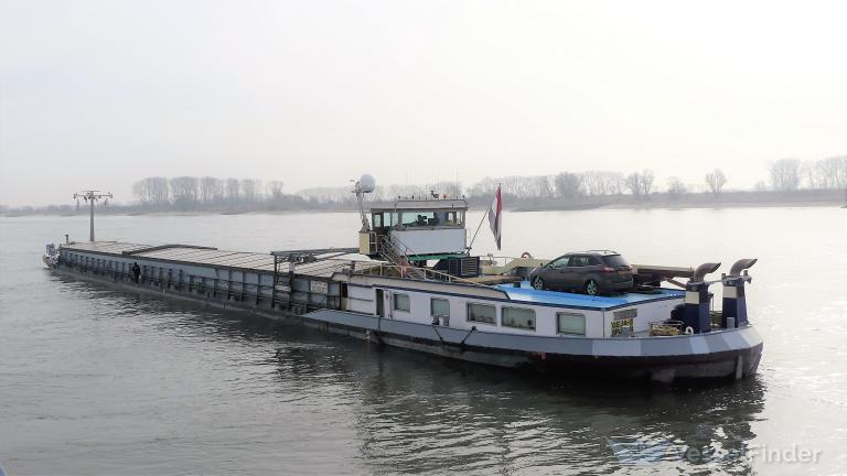 ship photo