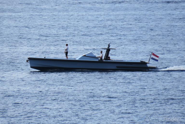 ship photo
