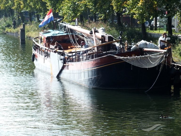 CATHARINA V MYDRECHT photo