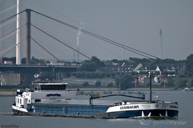 ship photo