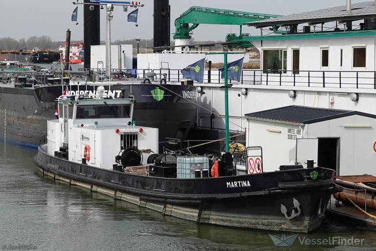 ship photo