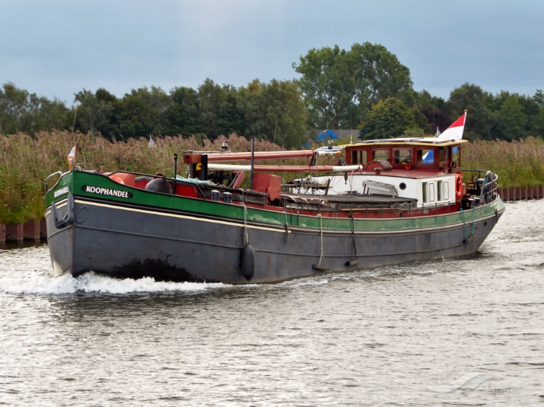 ship photo