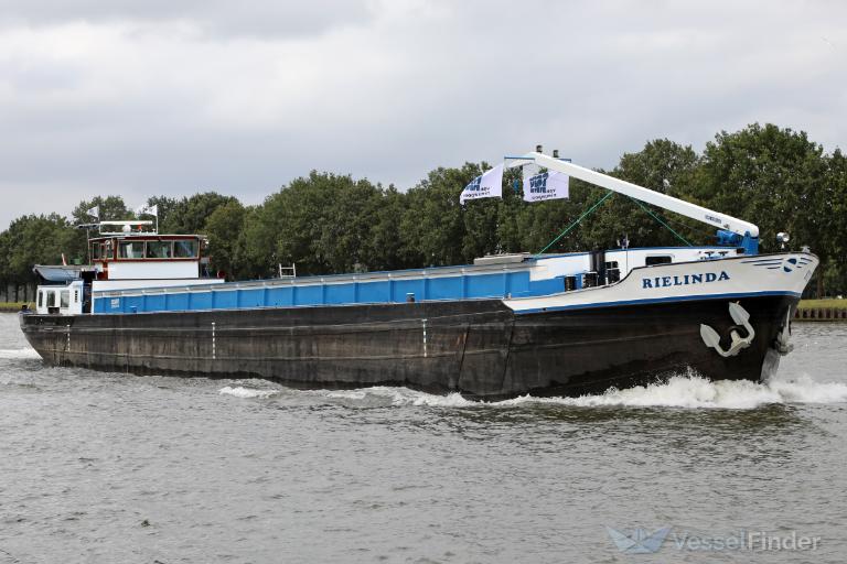ship photo