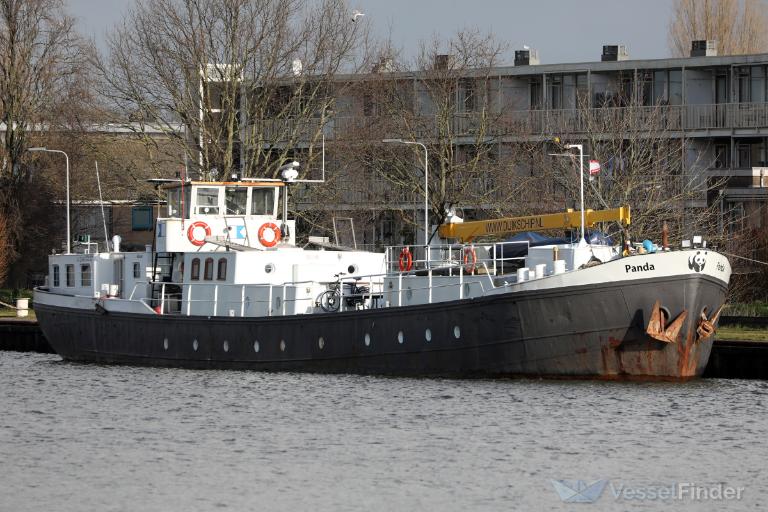 PANDA, Passenger ship - Details and current position - MMSI 244710588 ...