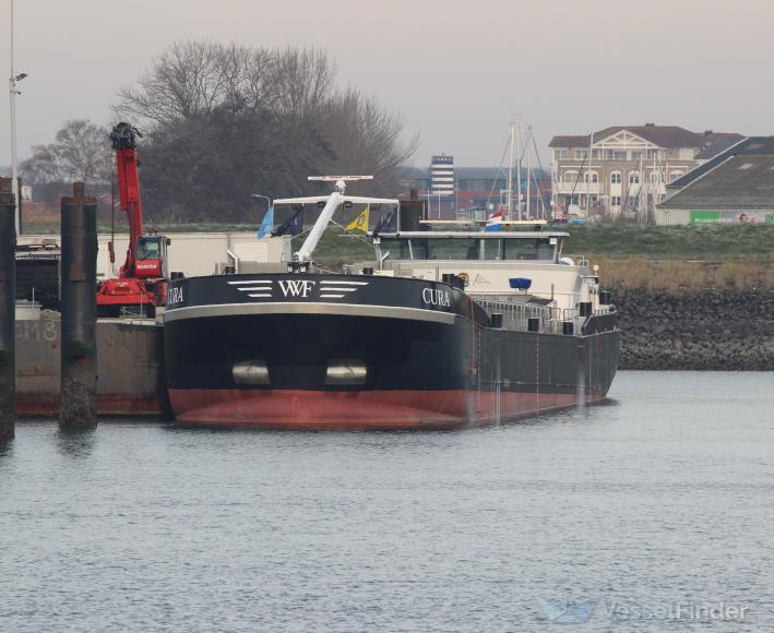 ship photo