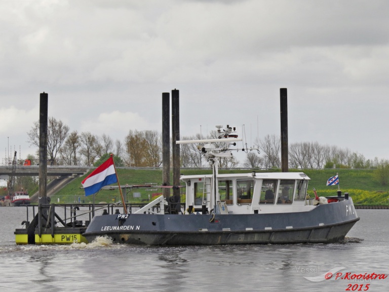 ship photo