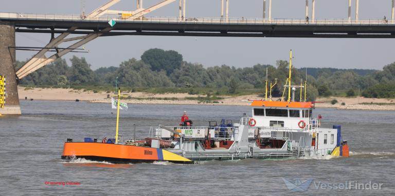 ship photo