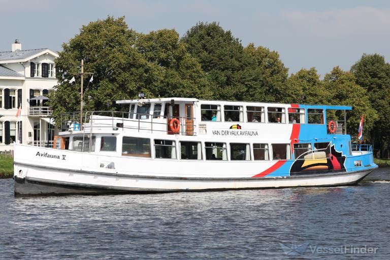 ship photo