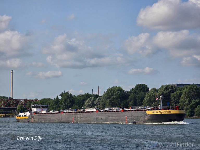 STOLT MERWEDE photo