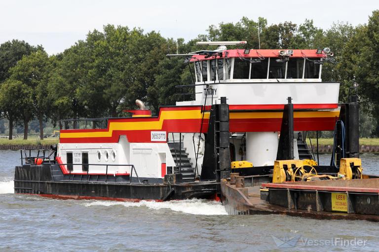 ship photo