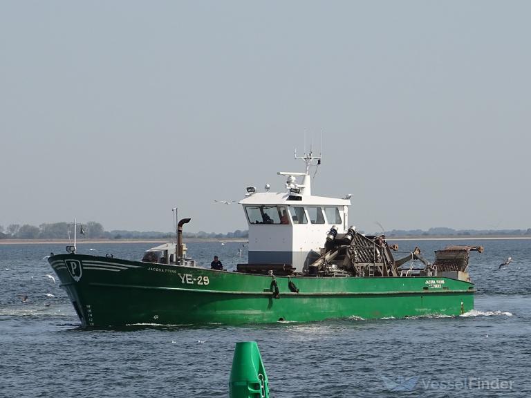 ship photo