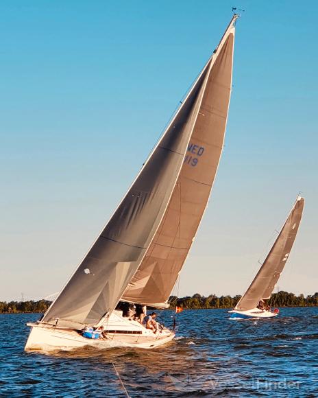 ZOUTE ZOEN, Sailing vessel - Details and current position - MMSI ...