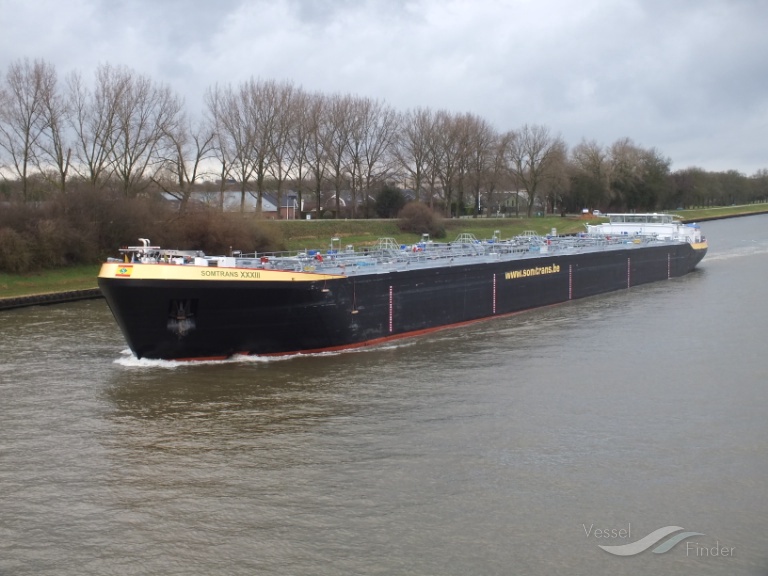 ship photo