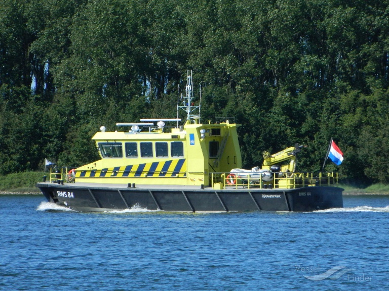 ship photo