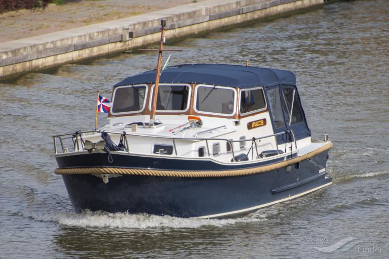 AVONDSTER photo