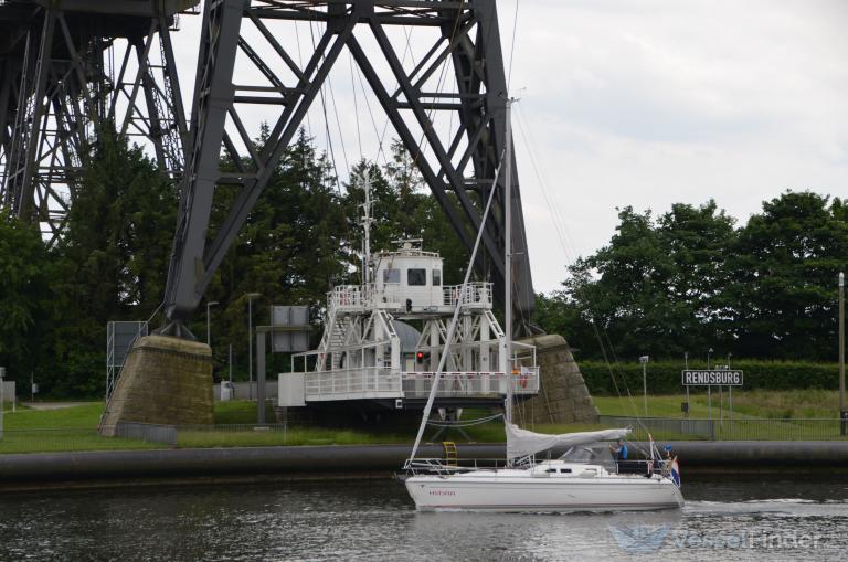 SY HYDRA photo