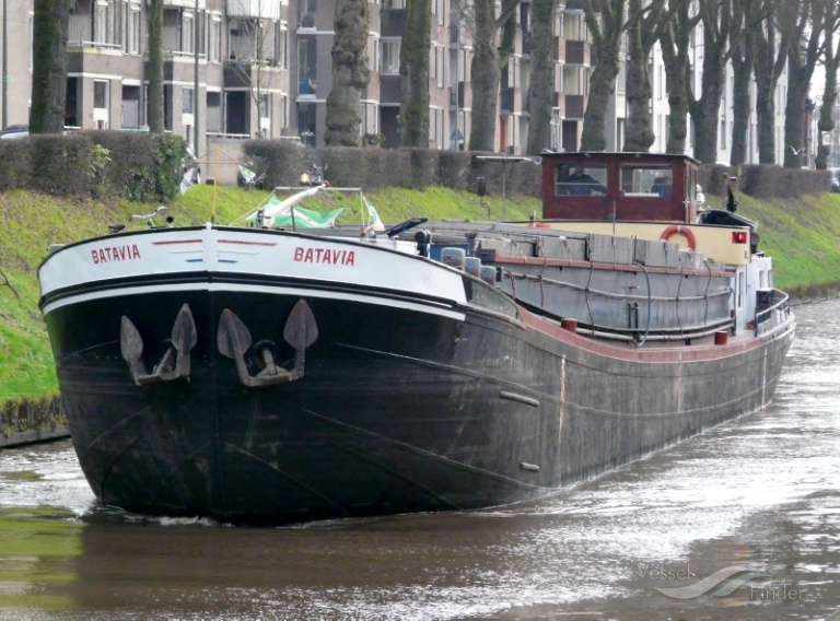 ship photo