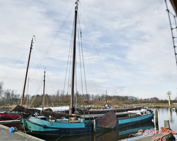 NOOIT VOLMAAKT photo