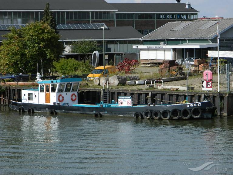 ship photo