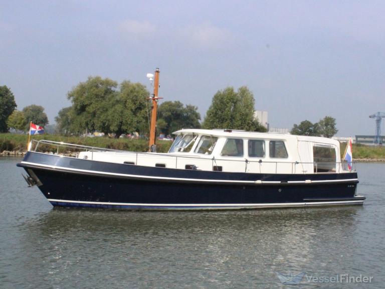 BO, Pleasure craft Details and current position MMSI 244790189