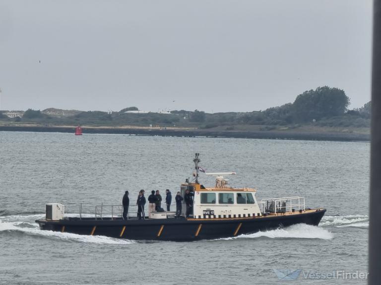 ship photo