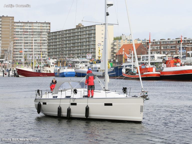 AALTJE CORNELIA photo