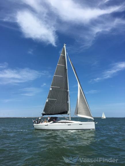AMICUS CERTUS, Sailing vessel - Details and current position - MMSI ...