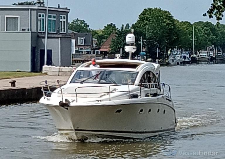 LA VIE EN ROSE photo